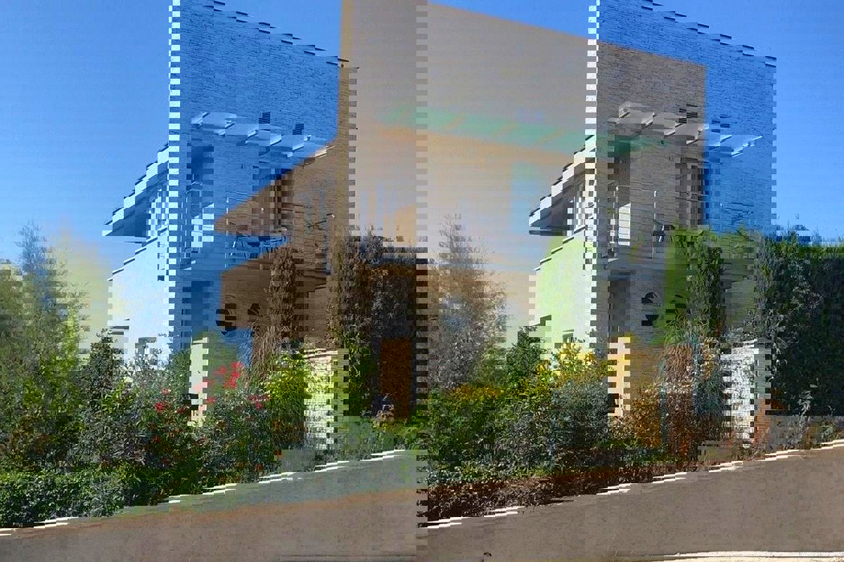 Villa affascinante vicino al mare