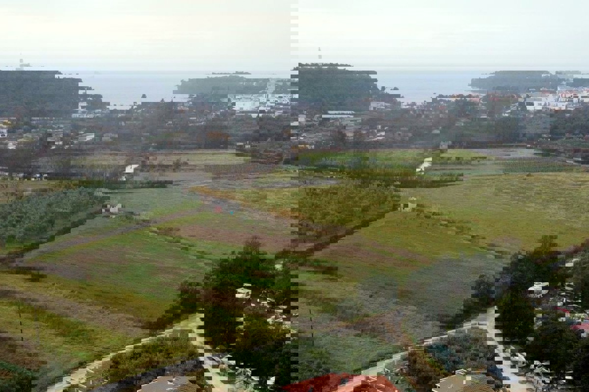 Terreno edificabile con vista mare