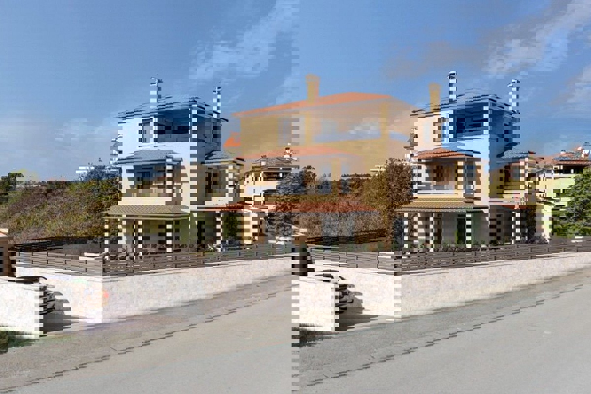 Villa moderna a Premantura