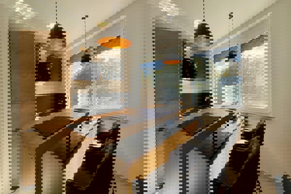 Moderno appartamento con vista mare