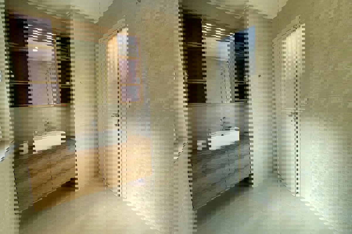 Moderno appartamento con vista mare