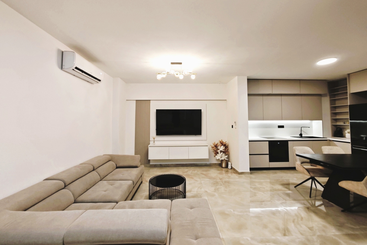 Appartamento moderno e recentemente ristrutturato a Žnjan