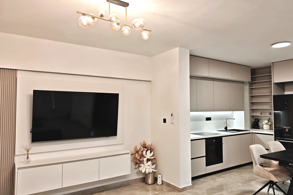 Appartamento moderno e recentemente ristrutturato a Žnjan