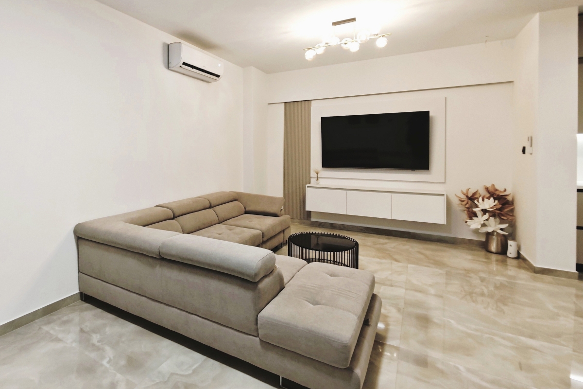 Appartamento moderno e recentemente ristrutturato a Žnjan