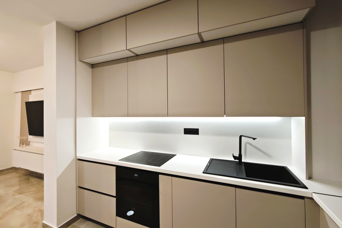 Appartamento moderno e recentemente ristrutturato a Žnjan