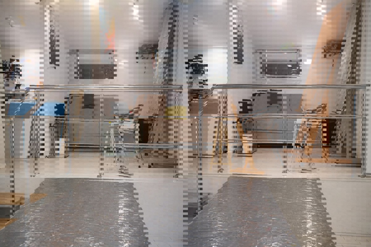 Locale commerciale in posizione privilegiata