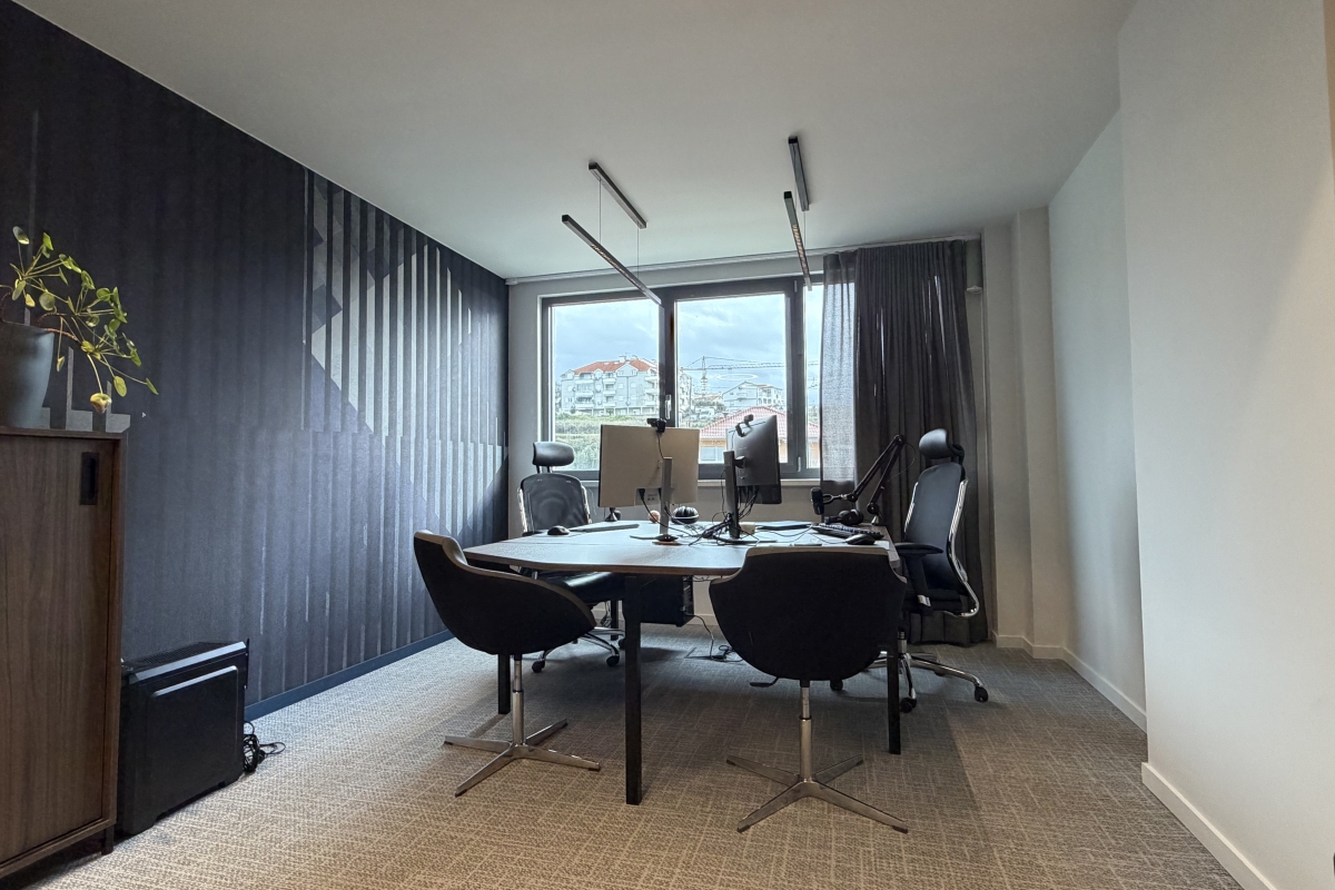 Großzügige und moderne Bürofläche