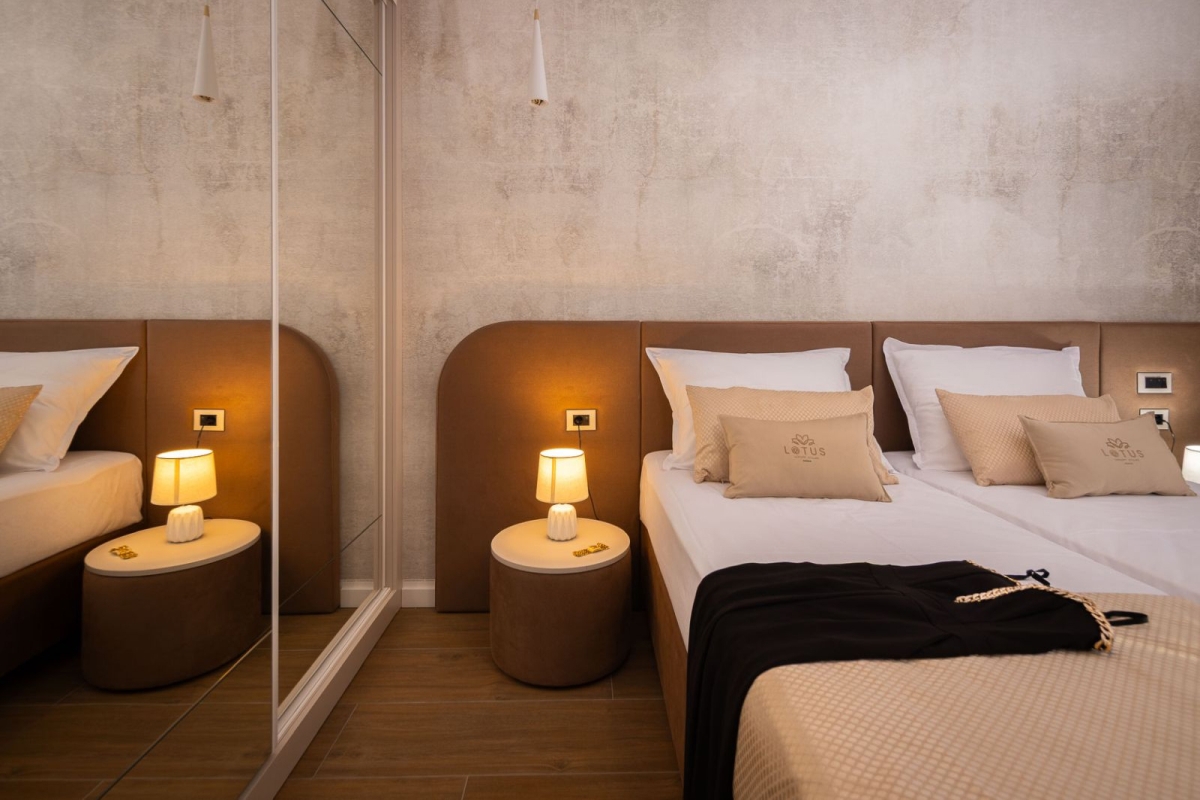 Straordinaria villa di nuova costruzione con piscina