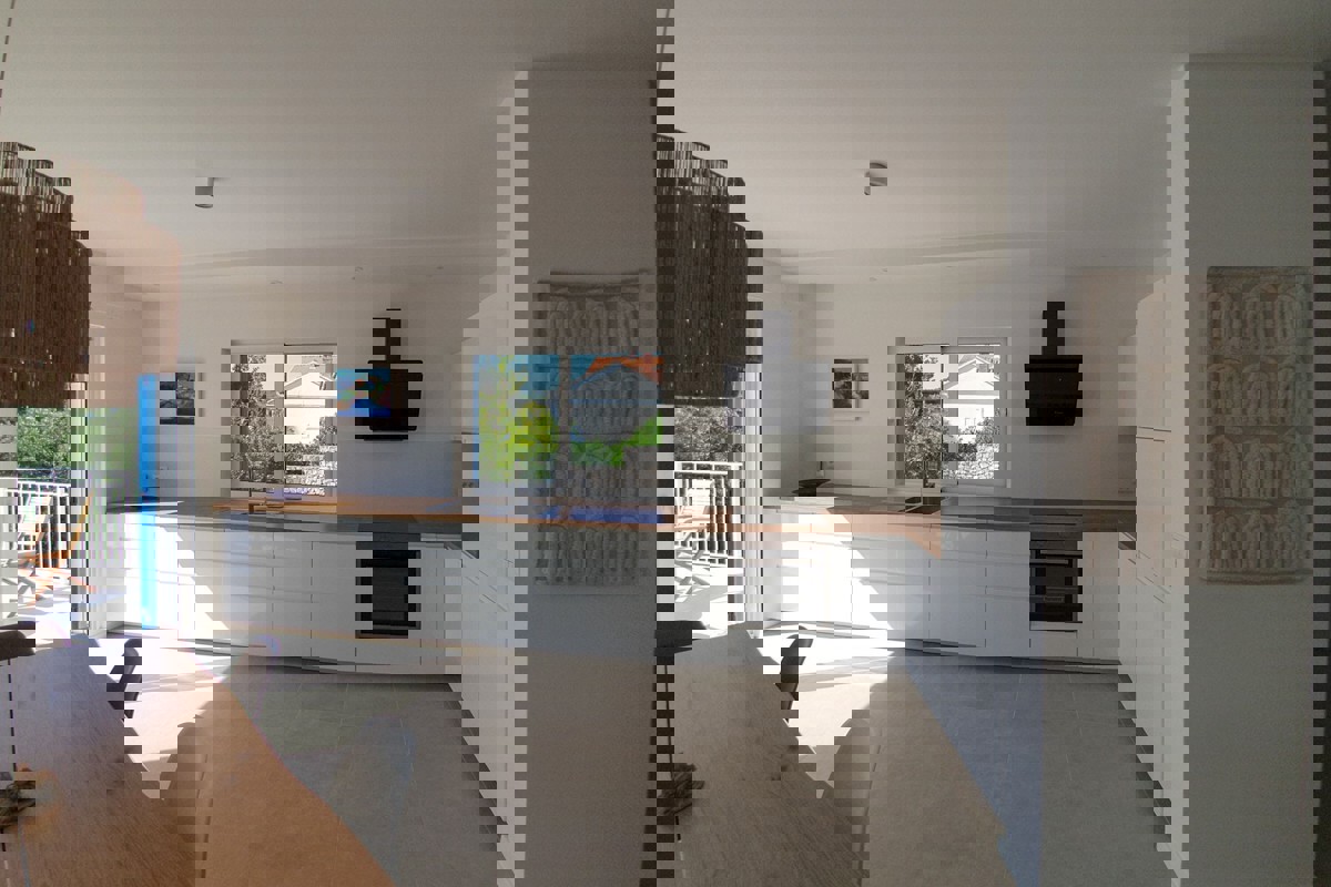 Villa di nuova costruzione in prima fila sul mare