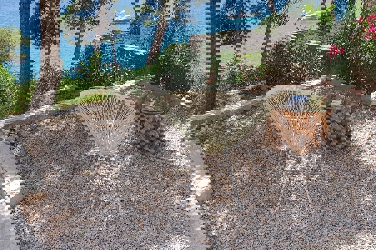 Villa di nuova costruzione in prima fila sul mare