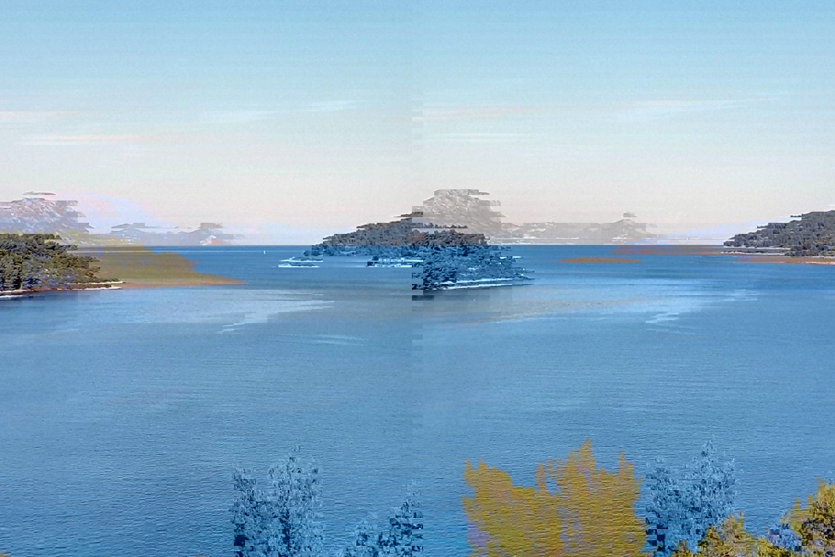 Villa di nuova costruzione in prima fila sul mare