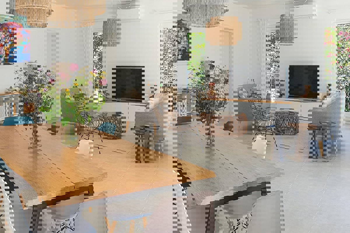 Villa di nuova costruzione in prima fila sul mare