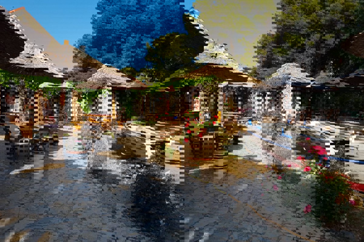 Un complesso turistico unico in una posizione prestigiosa sul mare