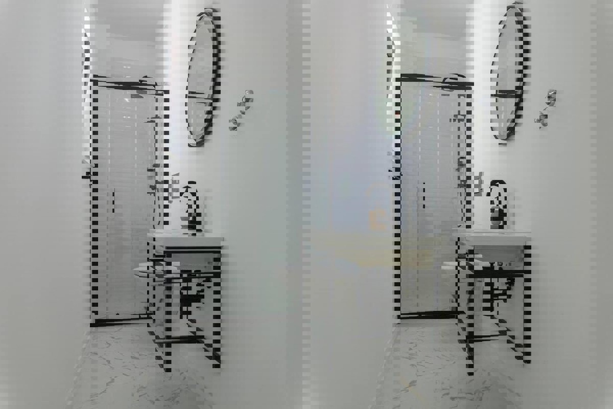 Villa con piscina riscaldata e vista mare