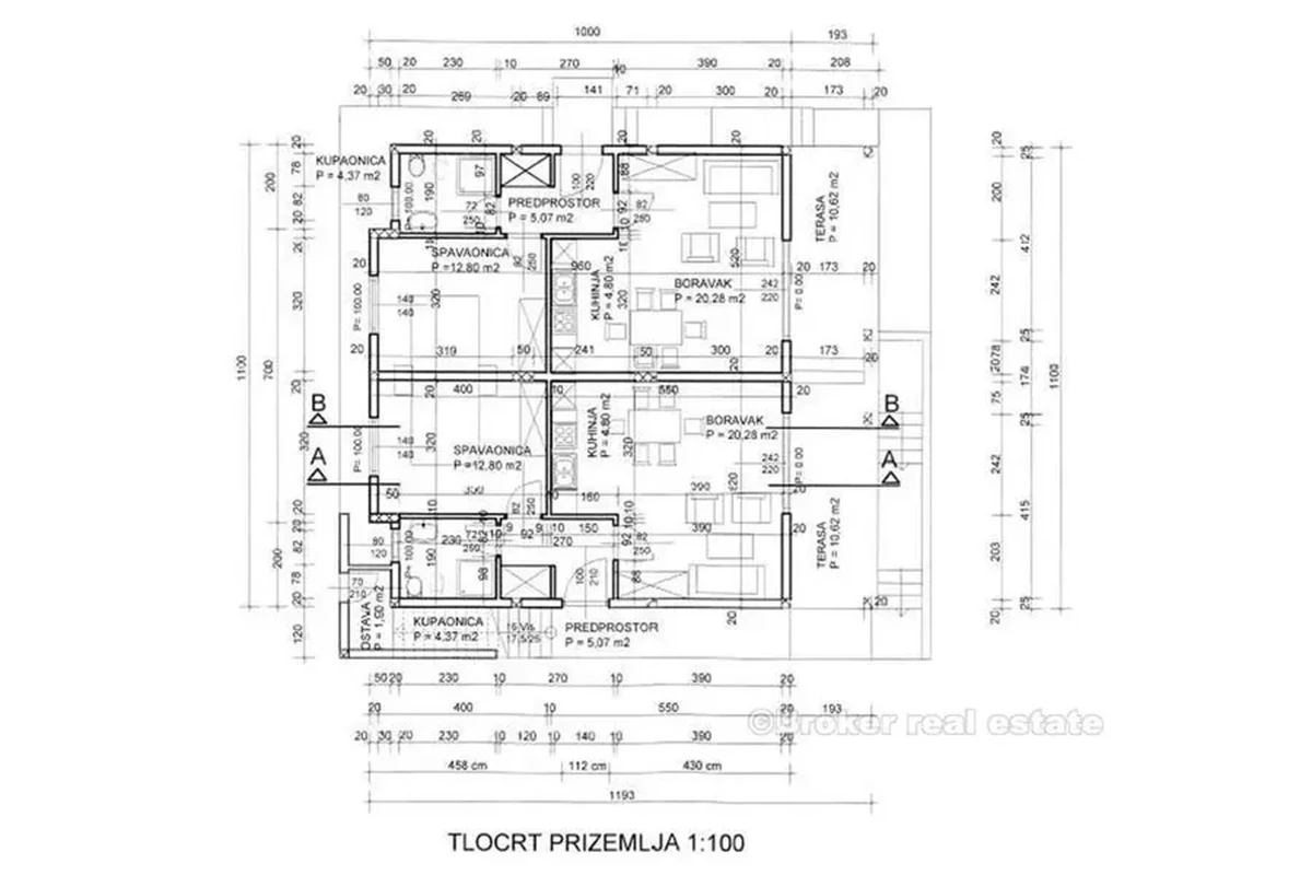 La villa di 280m2 su un terreno di 521m2, in vendita