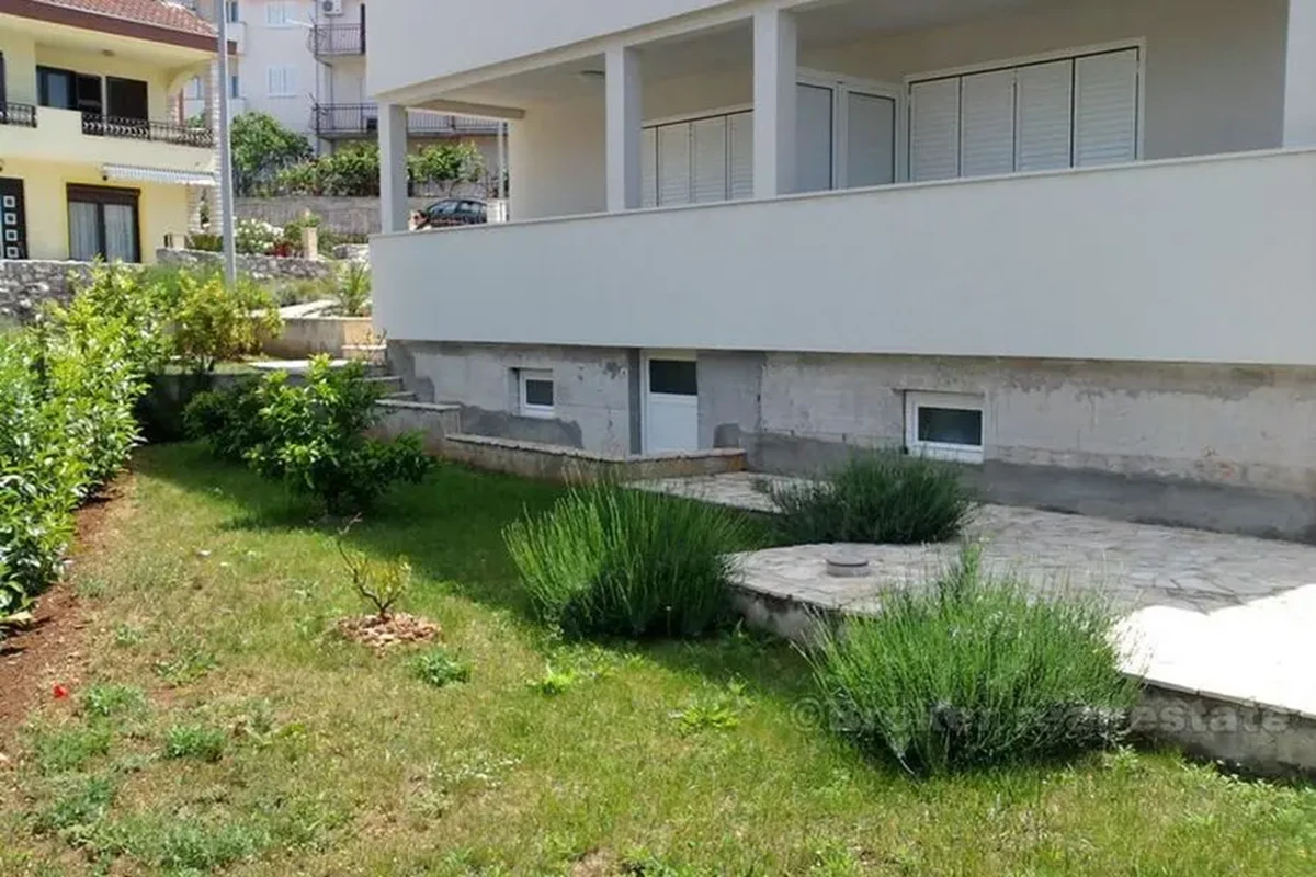 La villa di 280m2 su un terreno di 521m2, in vendita