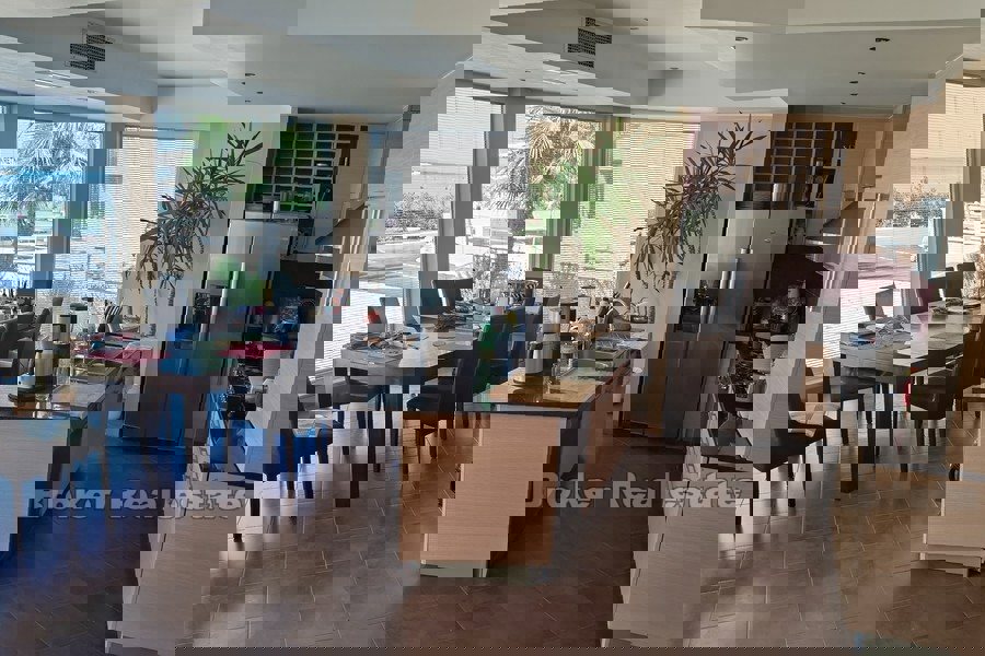 Appartamento di lusso prima fila al mare