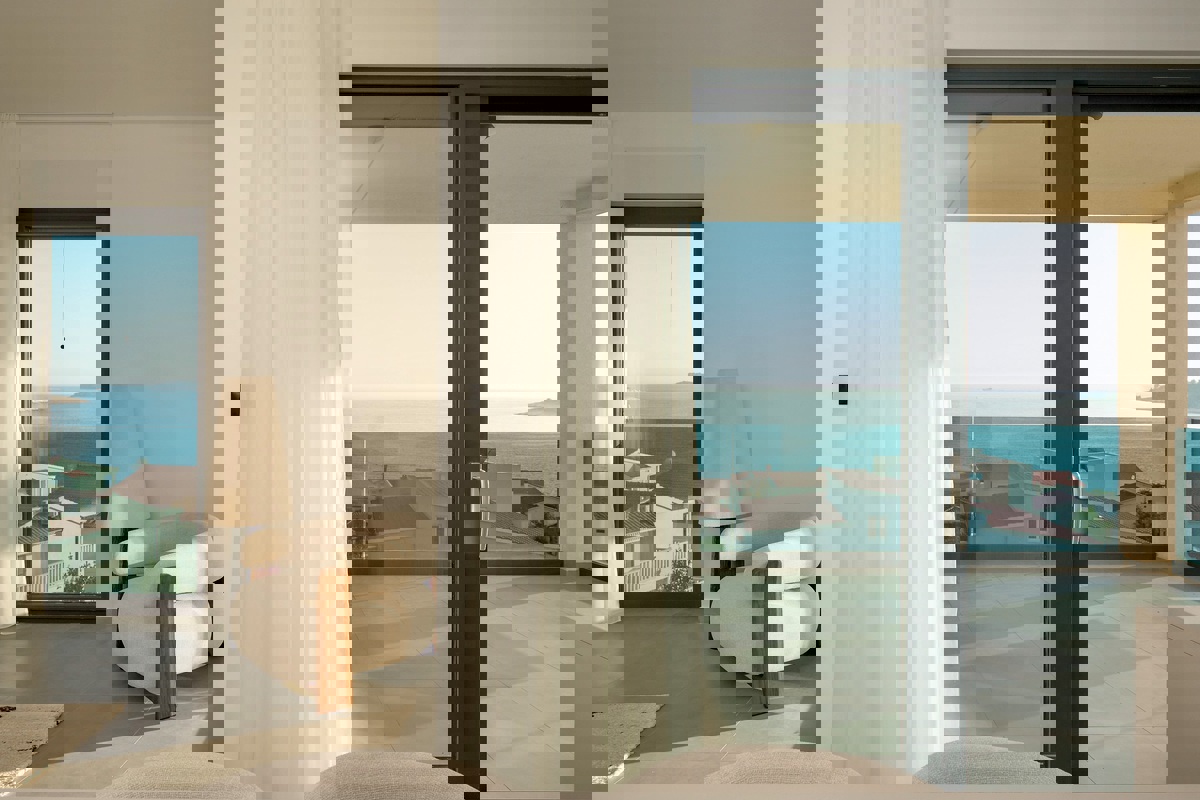 Appartamento con vista sul mare aperto