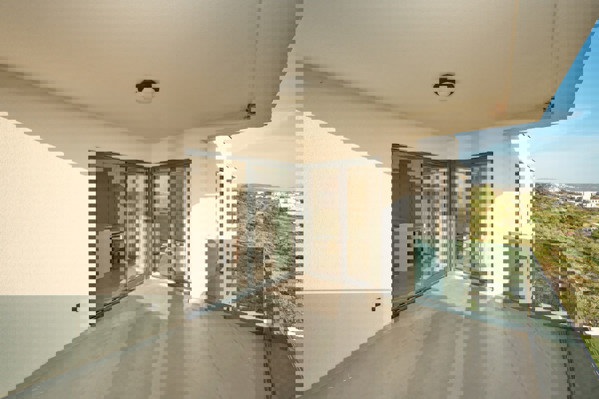 Appartamento con vista sul mare aperto