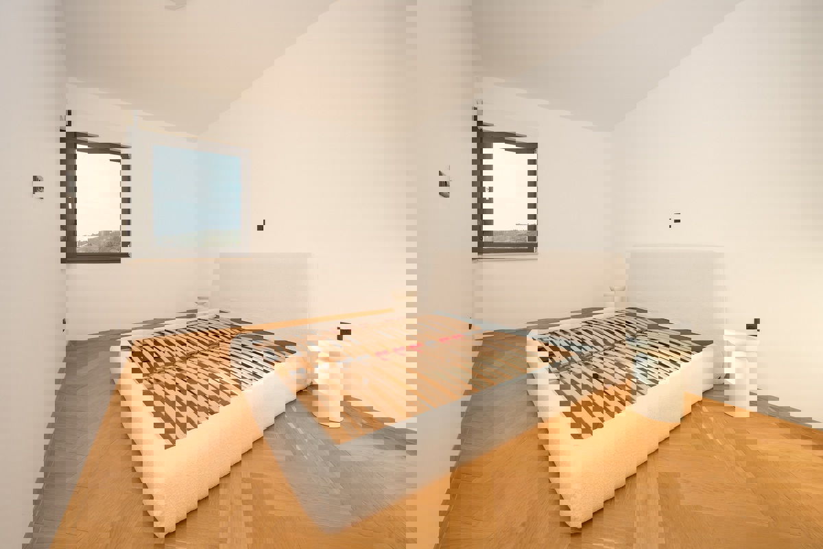 Appartamento con vista sul mare aperto
