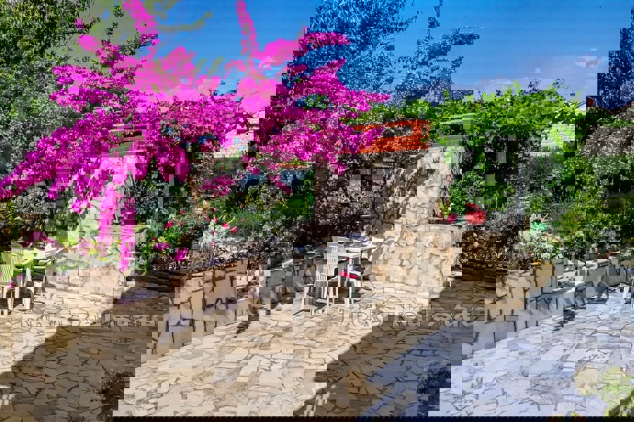 Casa in prima fila sul mare