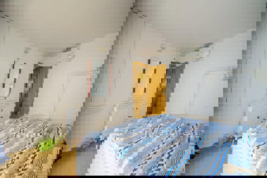 Casa prima fila sul mare