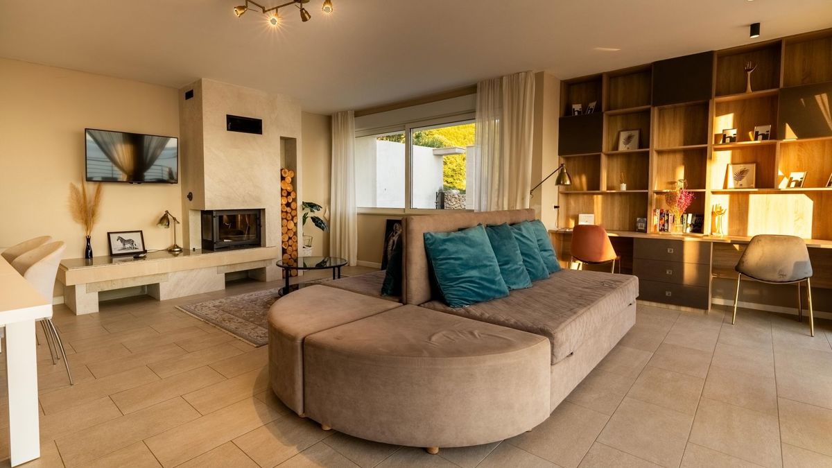 Due belle ville con vista panoramica sul mare