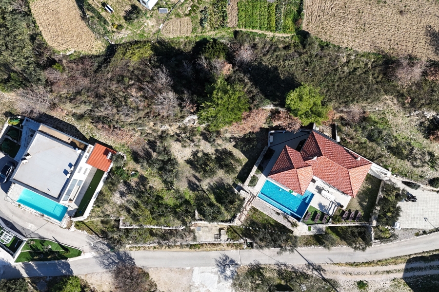 Due belle ville con vista panoramica sul mare