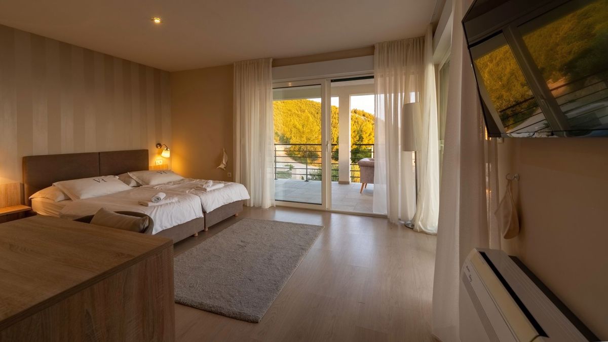 Due belle ville con vista panoramica sul mare