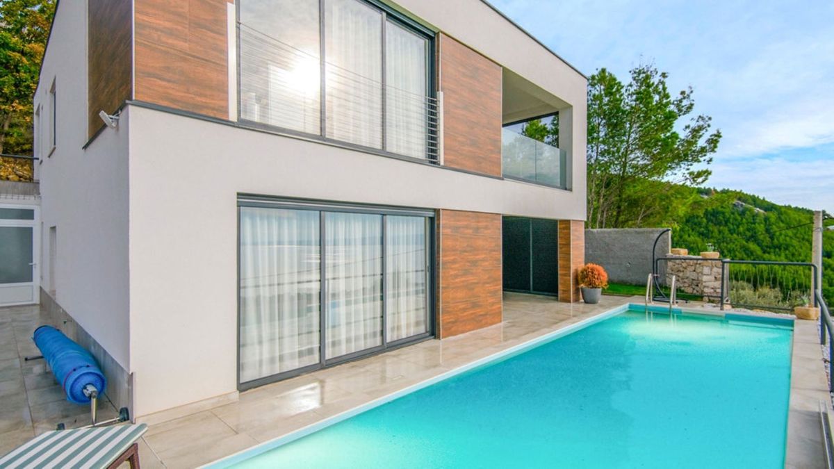 Due belle ville con vista panoramica sul mare