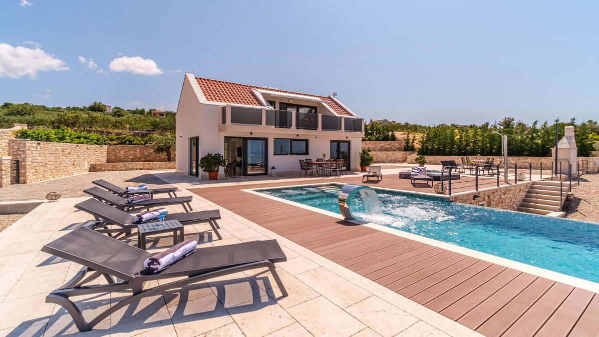 Una villa unica con piscina