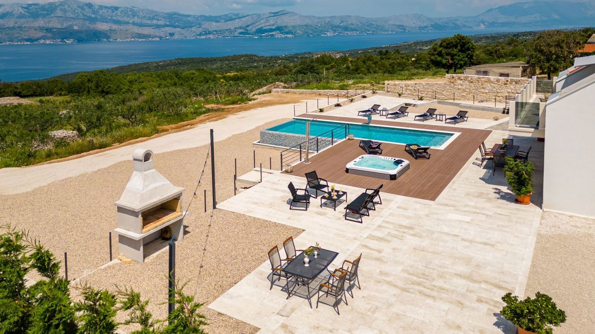 Una villa unica con piscina