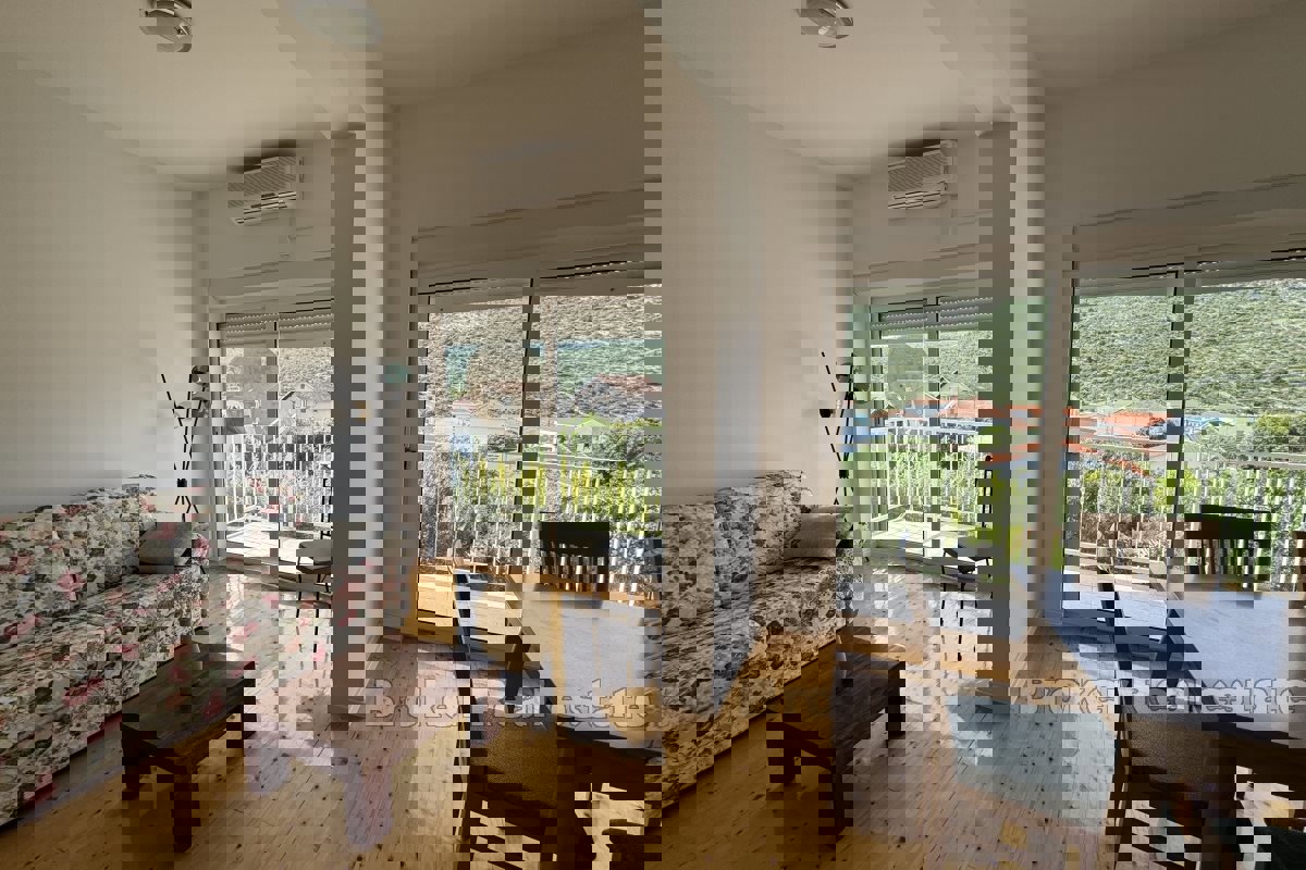 Palazzina in una posizione tranquilla