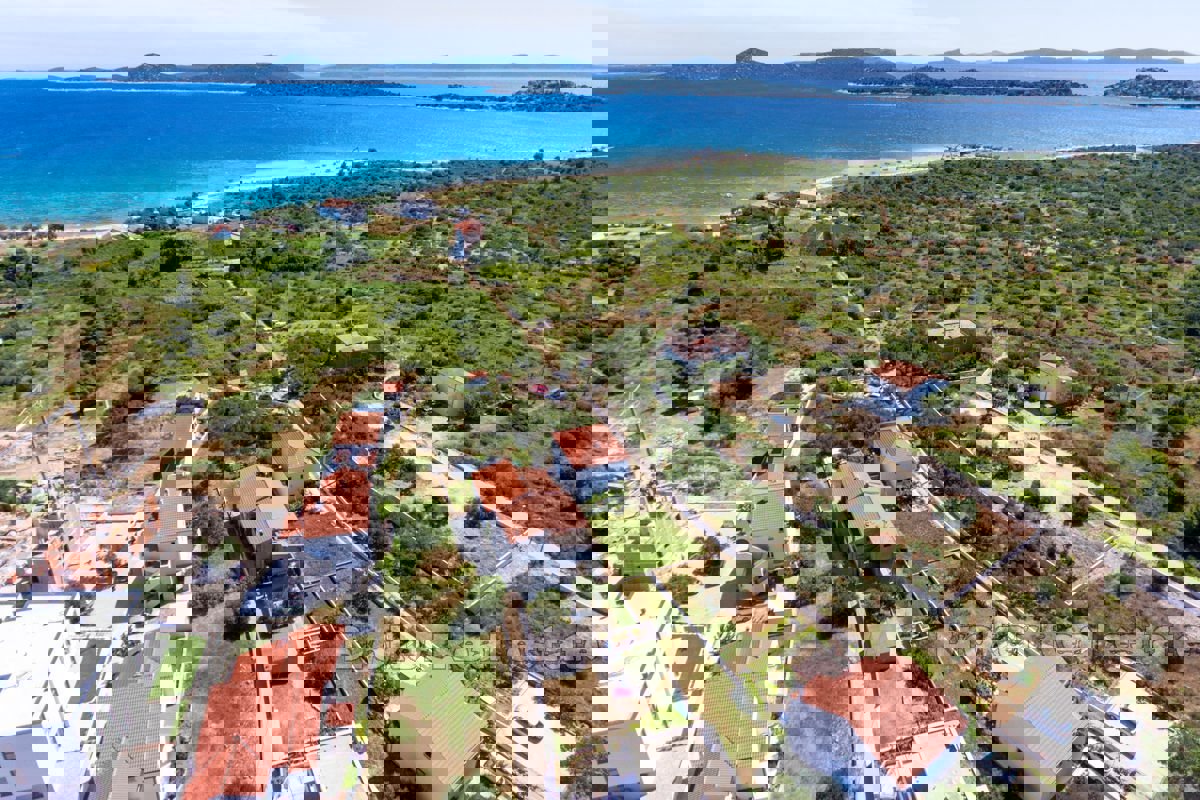 Terreno edificabile con vista sul mare