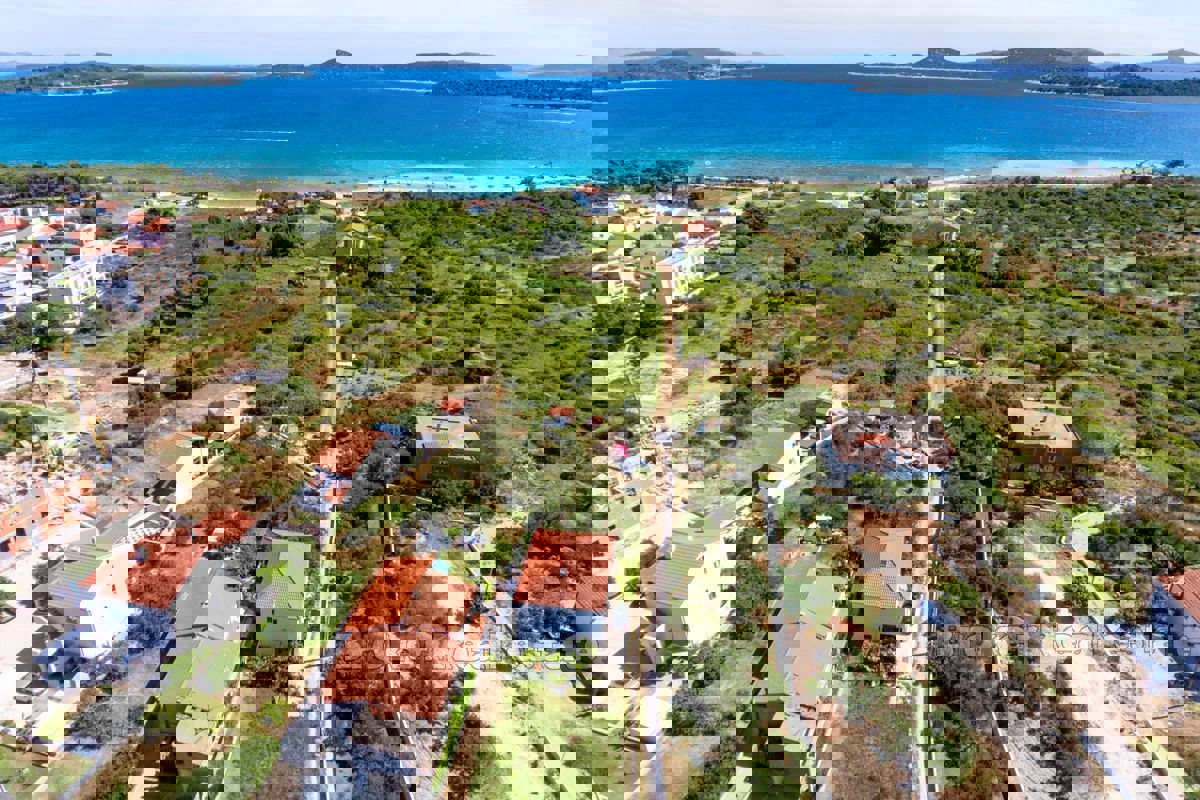 Terreno edificabile con vista sul mare