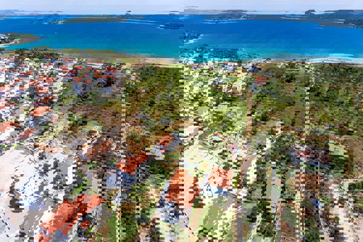 Terreno edificabile con vista sul mare