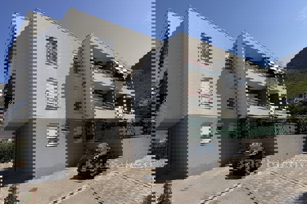 Appartamento arredato in modo moderno