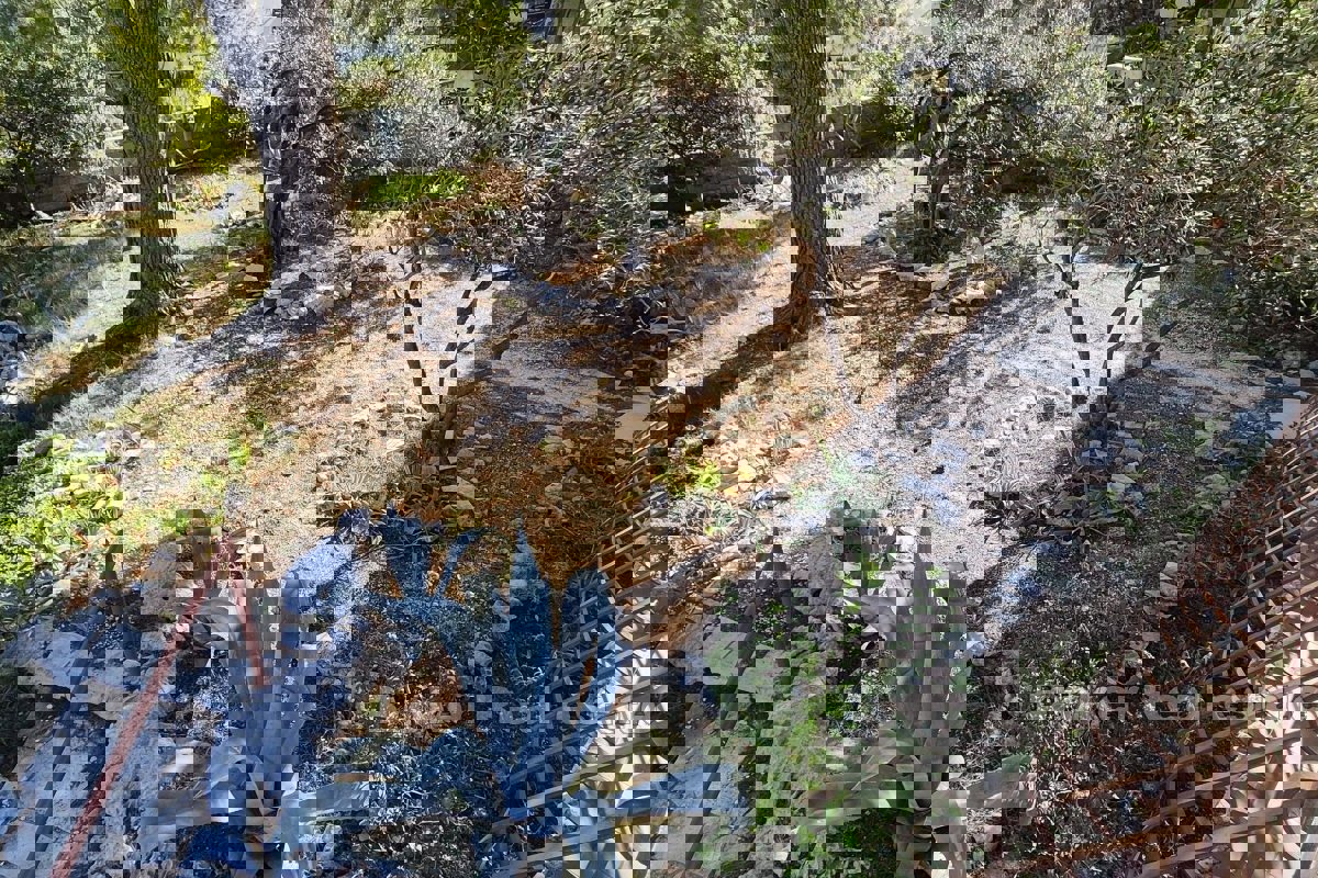 Casa per adattamento in prima fila sul mare