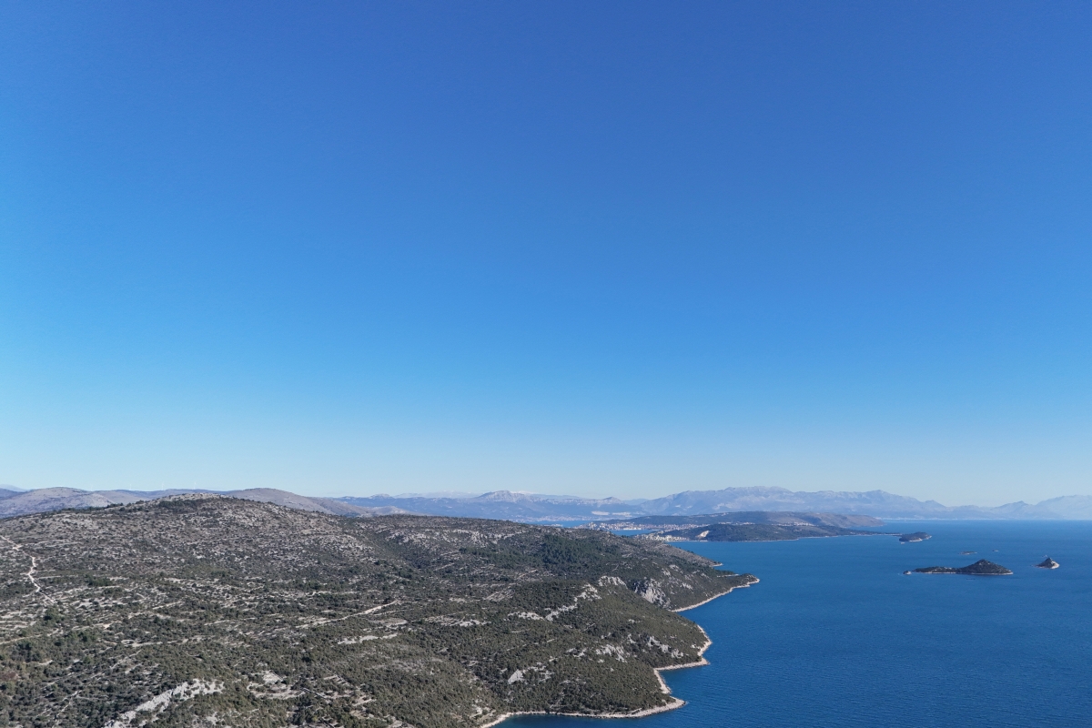 Terreno agricolo in prima fila sul mare
