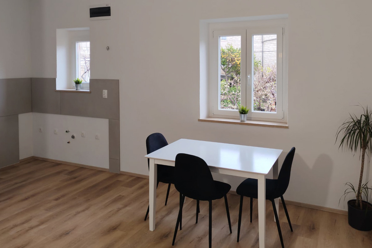 Appartamento con una camera da letto vicino al mare