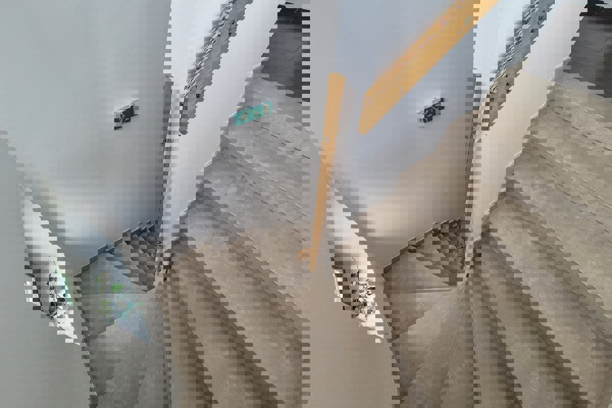 Grazioso appartamento su tre piani con vista mare