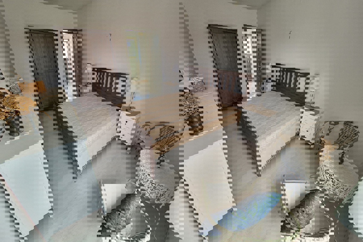 Grazioso appartamento su tre piani con vista mare