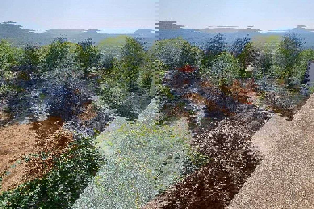 Terreno edificabile in un villaggio insulare