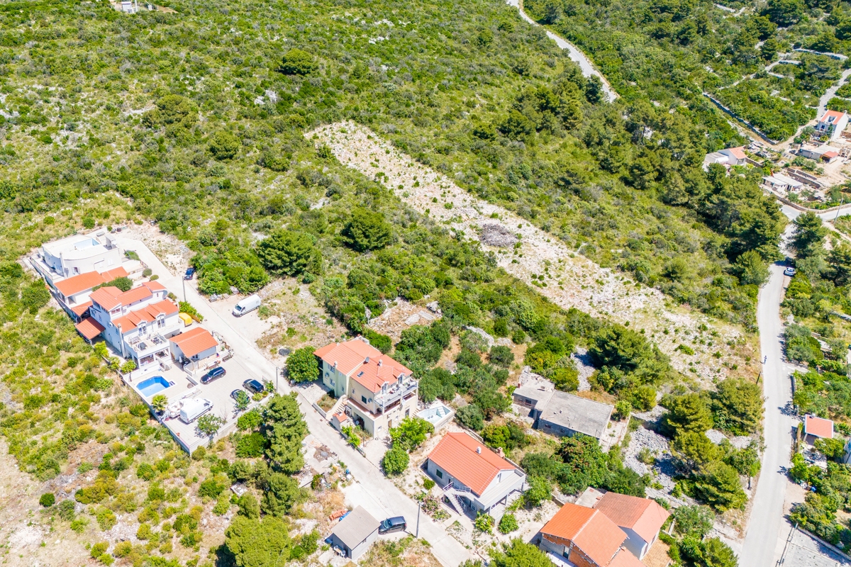 Terreno edificabile con splendida vista mare