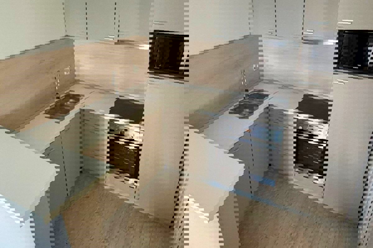 Palazzina in prima fila al mare