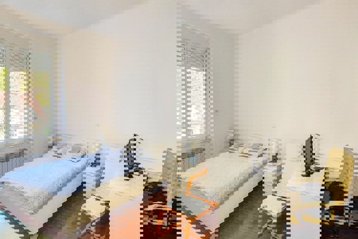 Appartamento con tre camere da letto in una posizione attraente a Ilica