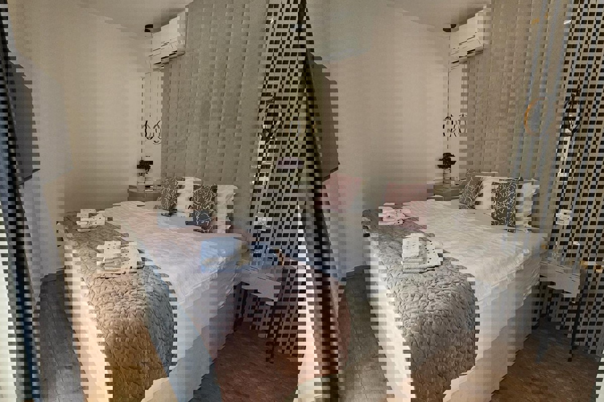 Appartamento di lusso con piscina