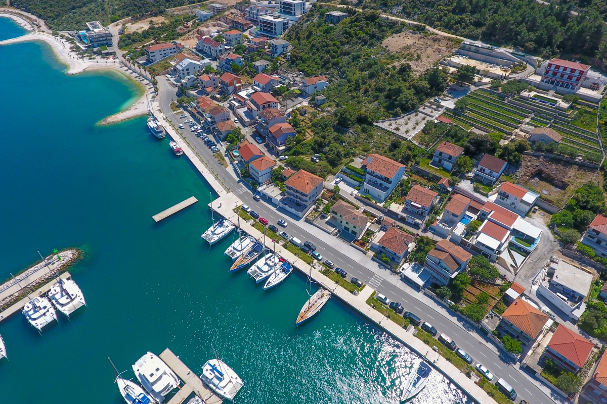 Terreno edificabile con vista mare