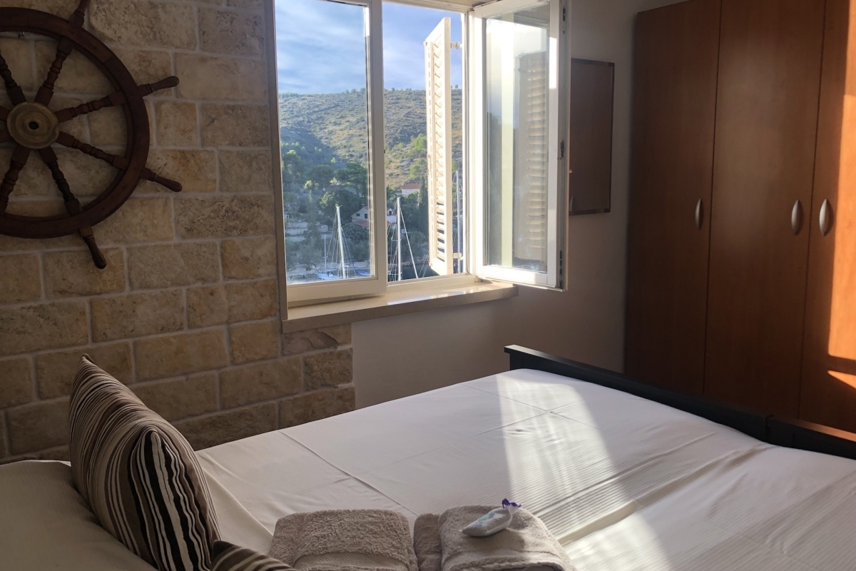 Casa in posizione unica con vista mare