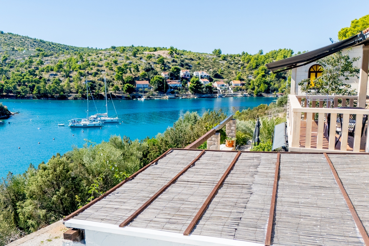 Casa in posizione unica con vista mare